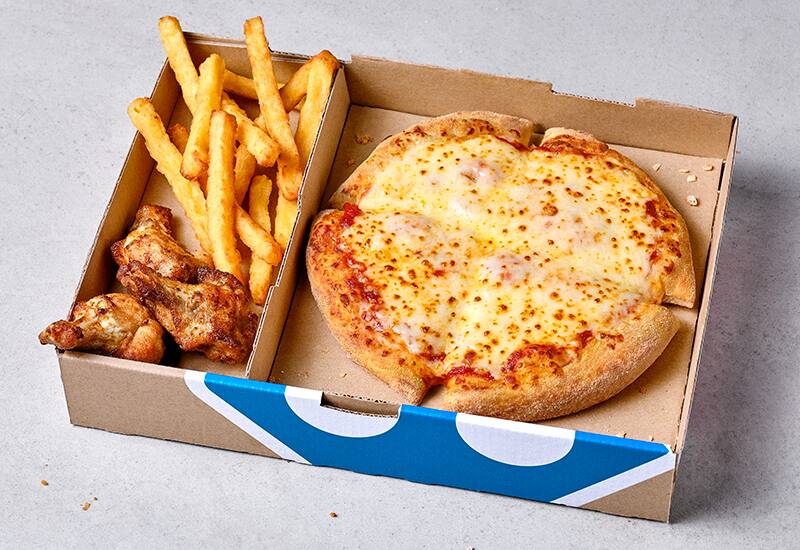 Pizza Margherita + 2 accompagnements