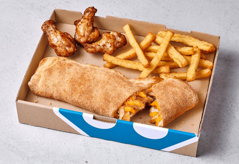 Cal'z Poulet Cheddar + 2 accompagnements